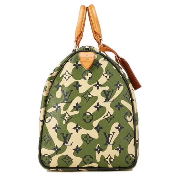 LOUIS VUITTON
TAKASHI MURAKAMI X LOUIS VUITTON MONOGRAMOUFLAGE SPEEDY 35 - Picture 3 of 5